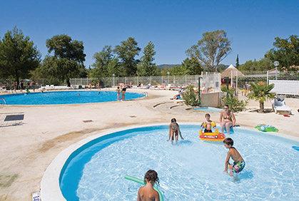 Camping Domaine des Iscles, Provence, Frankreich